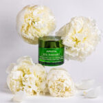 Slika proizvoda APIVITA Bee Radiant dnevna krema light 50ml iz online apoteke Moja Farmacija - BIH